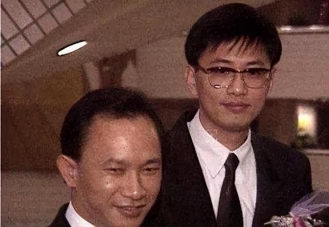 王家卫，别装了