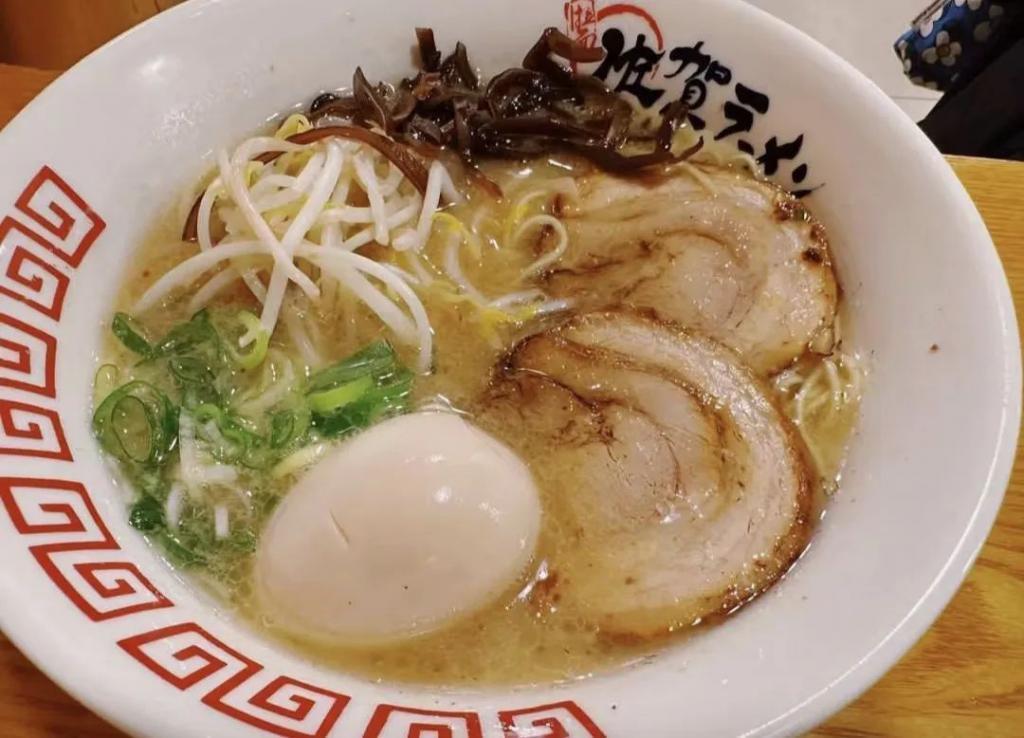 孙艺珍41岁庆生照疑似二胎来了，玄彬三个贴心细节甜爆全网