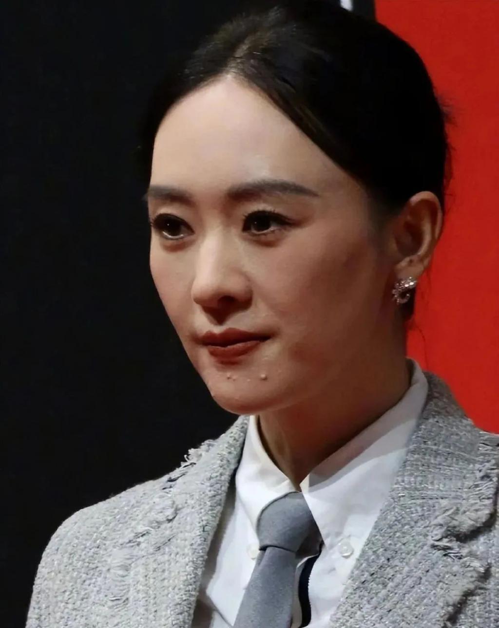 孙俪和朱珠亮相红毯：有人颜值昙花一现，有人越老越年轻