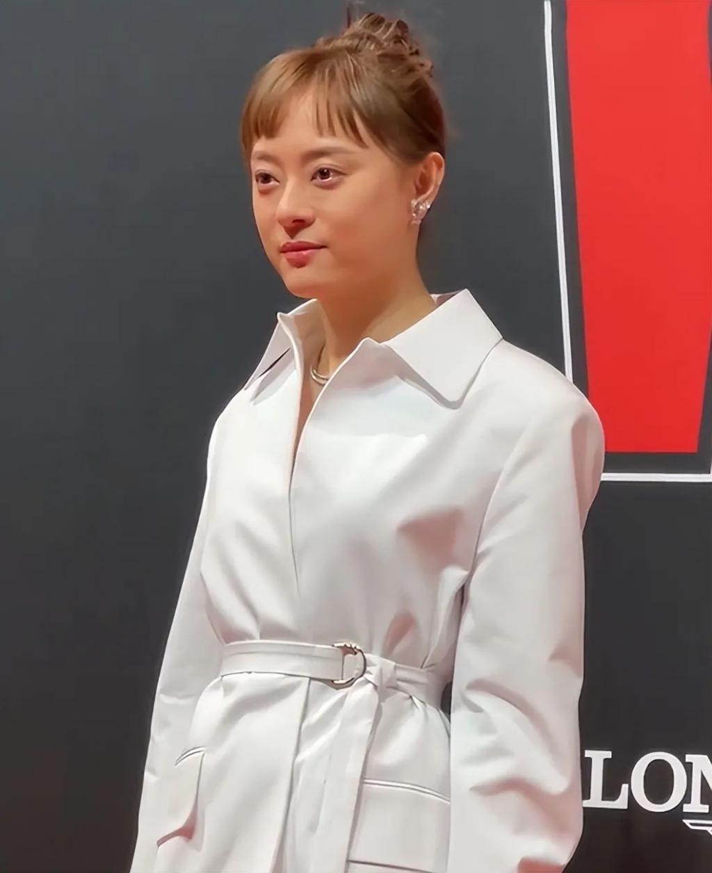 孙俪和朱珠亮相红毯：有人颜值昙花一现，有人越老越年轻