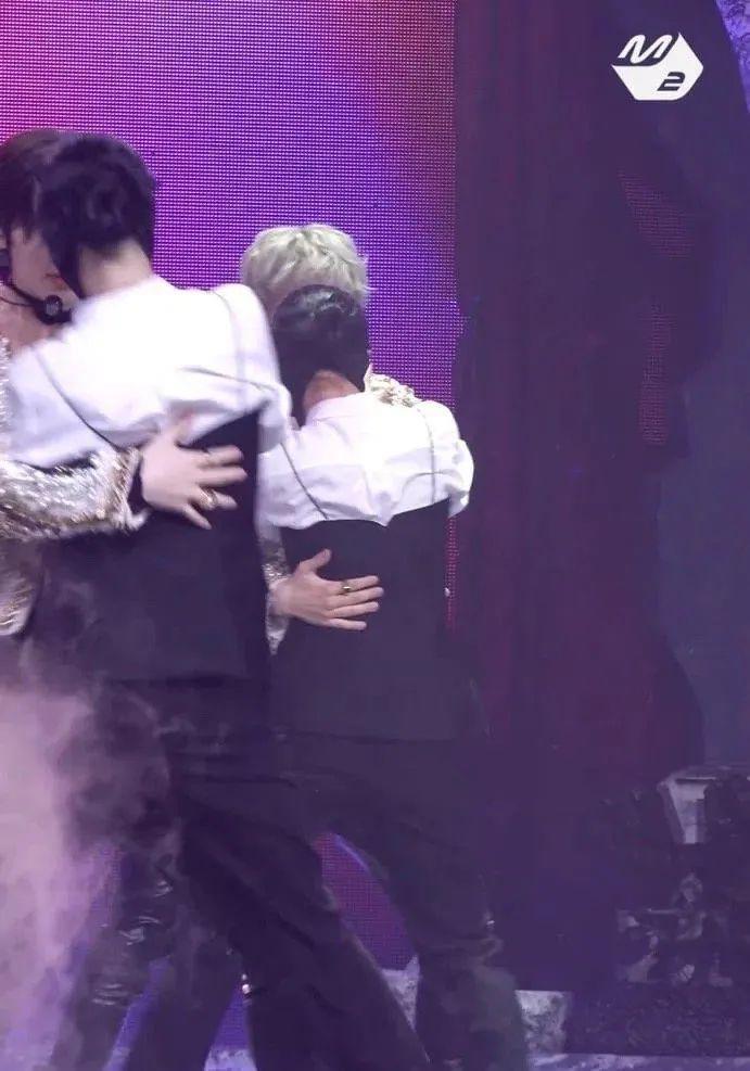 啊，他们怎么又道歉了？！