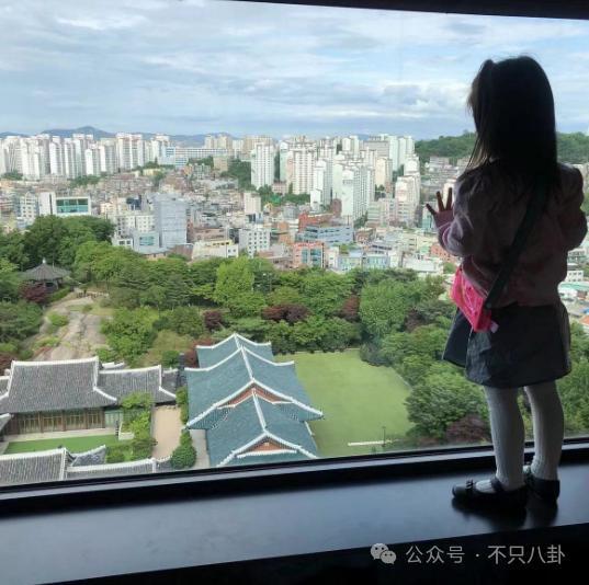 长期分居异国婚姻生变？被唱衰那么久她终于发声了……