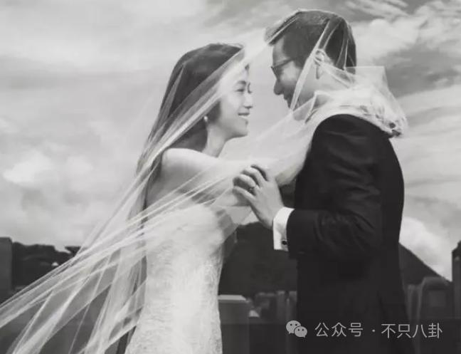 长期分居异国婚姻生变？被唱衰那么久她终于发声了……