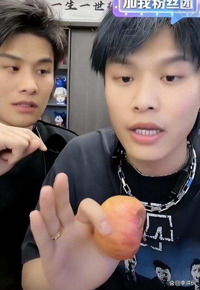 主播净收入50强名单曝光：小杨哥32亿夺冠，董宇辉排第4