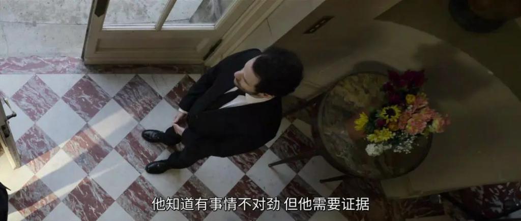 全球第一软饭男，被锤了