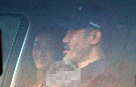 传婚变2年尘埃落定！远嫁异国不受婆婆尊重，今携女回国生活？