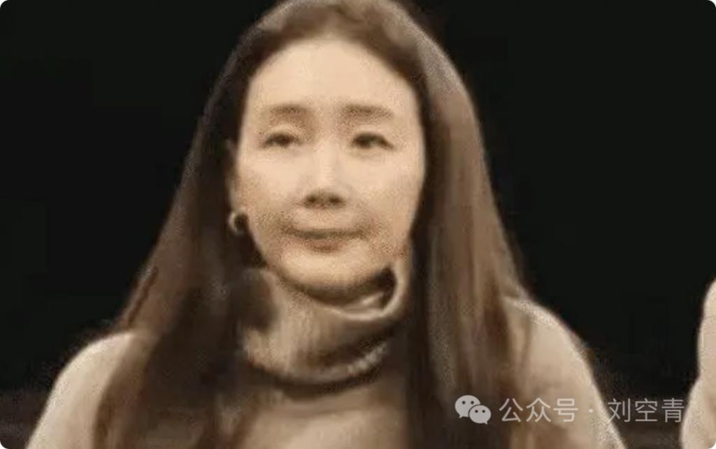 这个瓜，她脸可真的吓死人了！