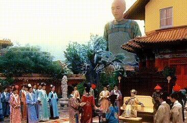 还记得《甄嬛传》里一直长高的三阿哥吗？竟是个搞笑男？