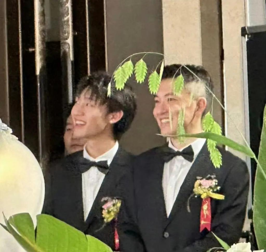还记得《甄嬛传》里一直长高的三阿哥吗？竟是个搞笑男？
