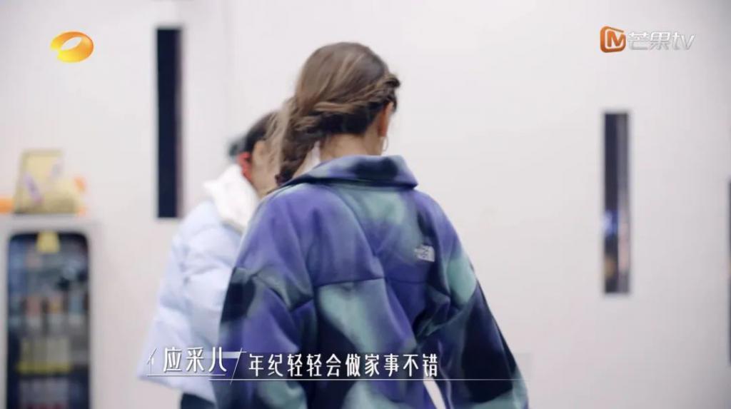 都2024年了，别再把独立女性当成“贤惠的儿媳”