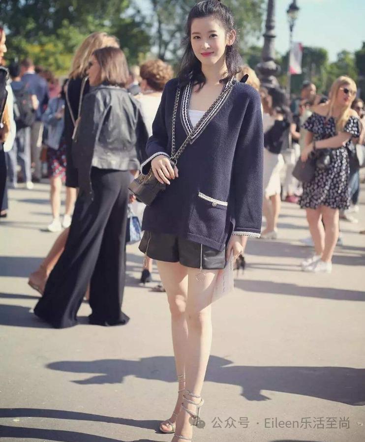 奶茶妹妹身家六百亿？生完二胎她又如何打进顶级名媛圈？