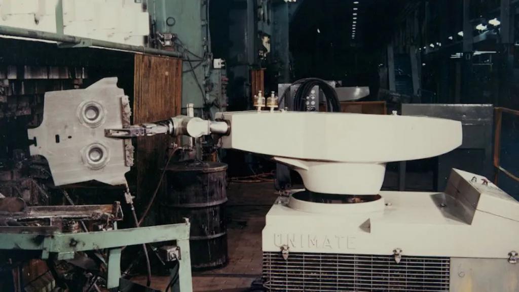 可怜的压铸机：因太快被中国掌握，痛失“工业明珠”资格