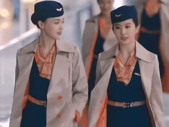 比真情侣还好嗑？