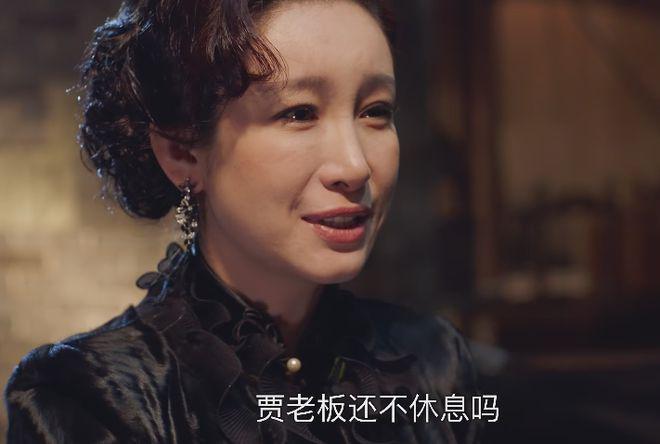 本以为是烂剧，上线就夺飙升榜第一，年代剧拍成了爆款？