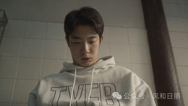 陈小艺和儿子演绎悲情母子：窒息的母爱，残酷的人生