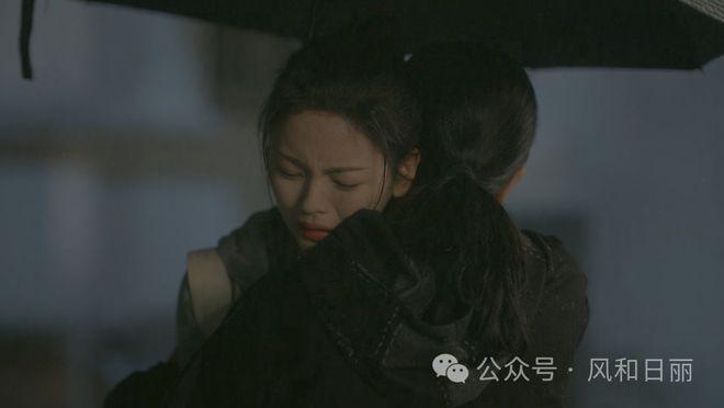 陈小艺和儿子演绎悲情母子：窒息的母爱，残酷的人生