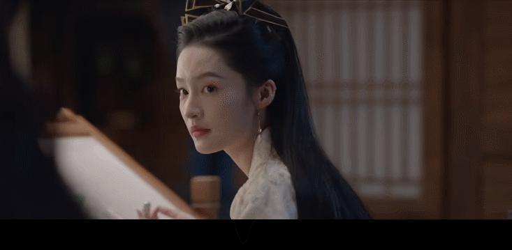 离开郭敬明,虞书欣又美了!