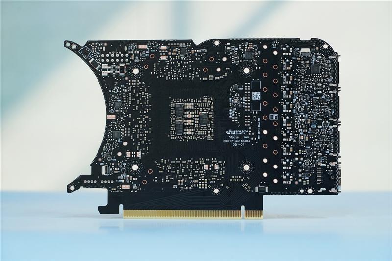 2024年的第一张良心显卡！NVIDIA RTX 4070 SUPER首发评测