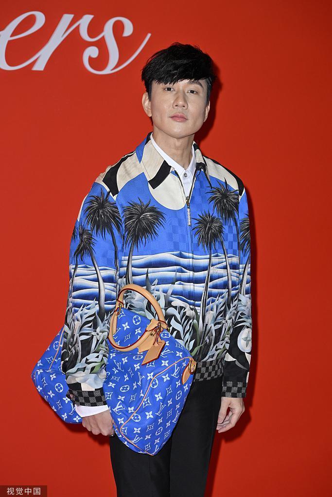 2024秋冬巴黎男装周 朱一龙王鹤棣林俊杰等出席看秀