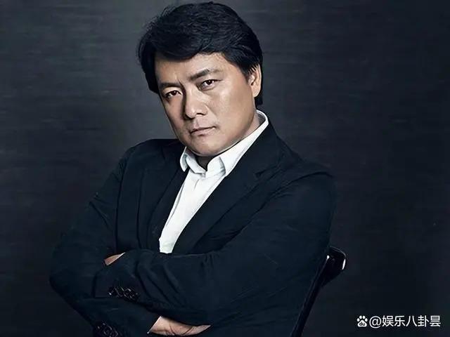 她与导演裸婚，在地下室连生3胎，丈夫用7部剧将她捧红