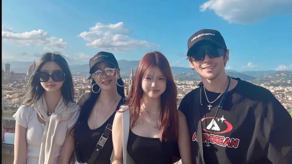 钟丽缇3个女儿太会长，大女二女性感高级，小女儿最像妈