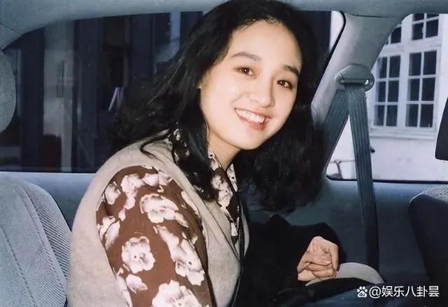 曾经红过巩俐，却爱错了人，婚后丈夫“拒认”亲生儿子