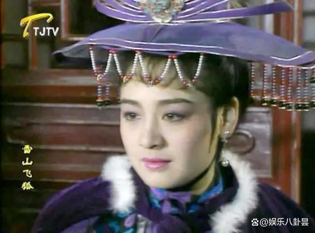 曾经红过巩俐，却爱错了人，婚后丈夫“拒认”亲生儿子