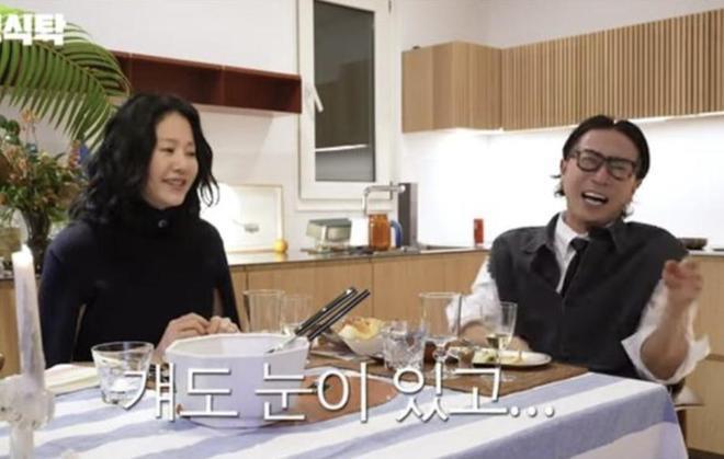 高贤贞澄清当年与赵寅成机场同框绯闻:旁边还有宋仲基等人