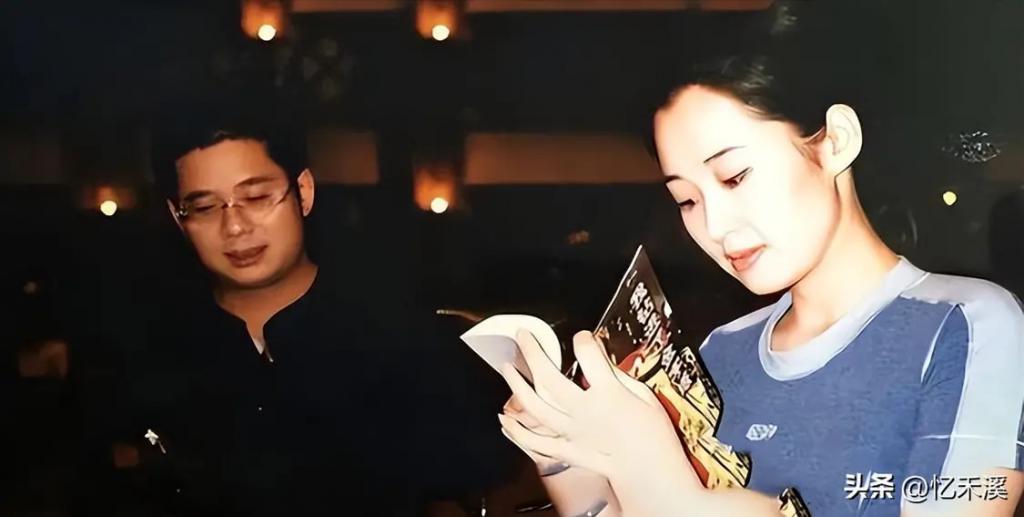 衣品不俗、年过半百还宛如少女，这3位中年女星魅力真大