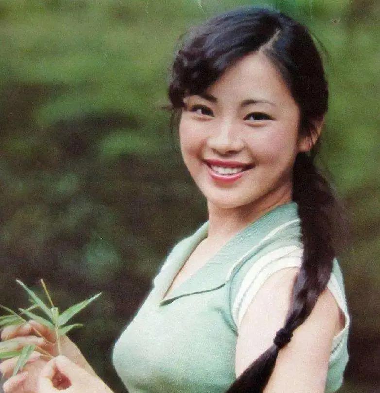 女儿抑郁症，太太利智神隐，60岁李连杰的奇幻人生