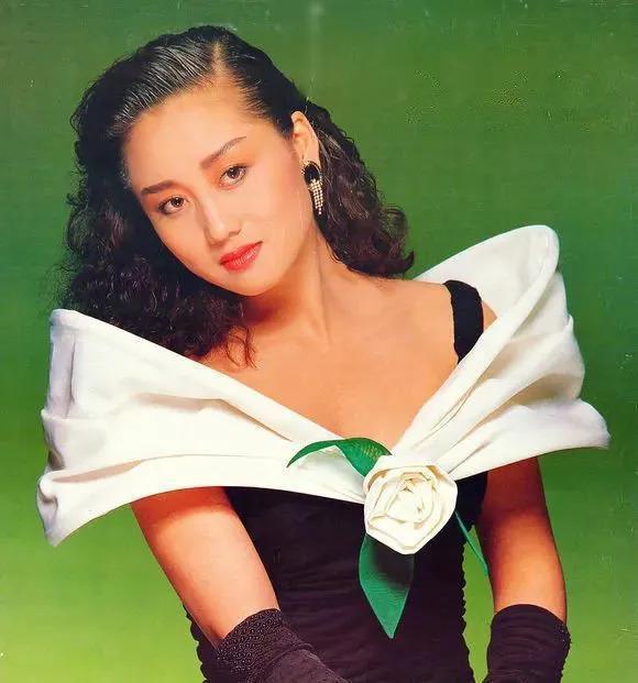 女儿抑郁症，太太利智神隐，60岁李连杰的奇幻人生