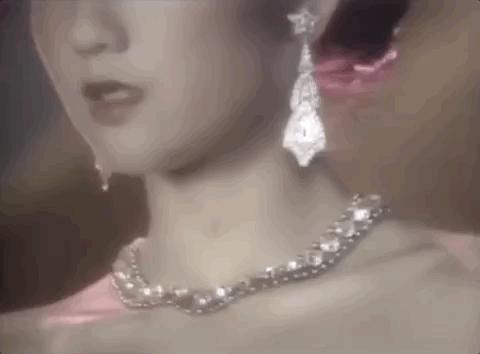 女儿抑郁症，太太利智神隐，60岁李连杰的奇幻人生