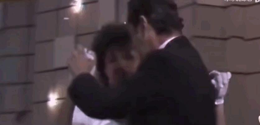 女儿抑郁症，太太利智神隐，60岁李连杰的奇幻人生