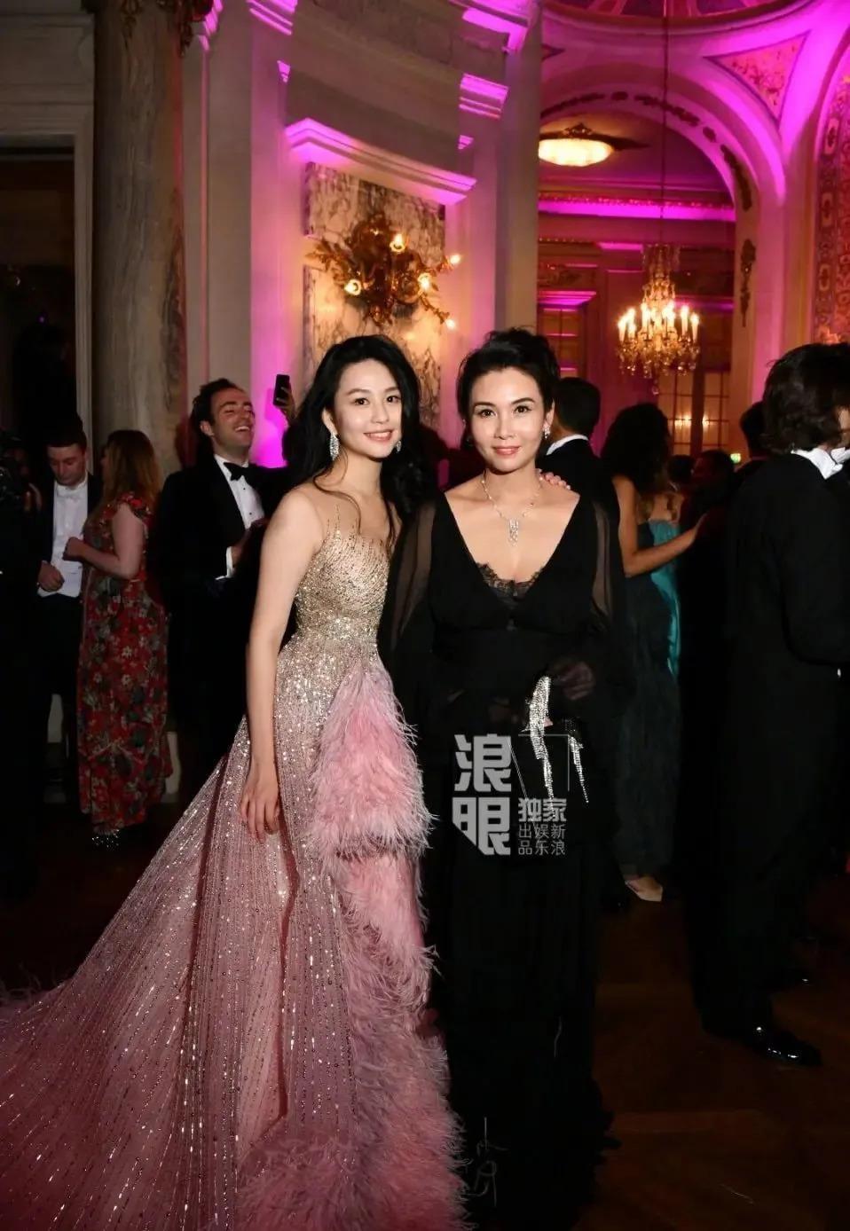 女儿抑郁症，太太利智神隐，60岁李连杰的奇幻人生