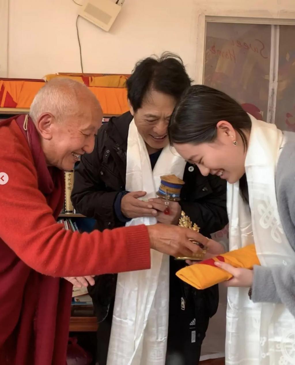 女儿抑郁症，太太利智神隐，60岁李连杰的奇幻人生