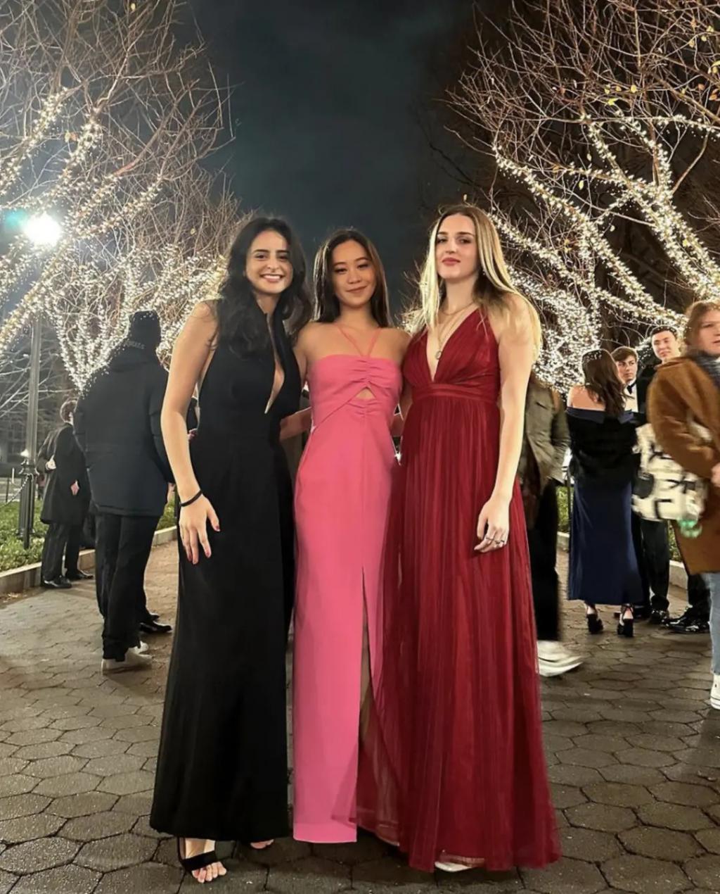 女儿抑郁症，太太利智神隐，60岁李连杰的奇幻人生