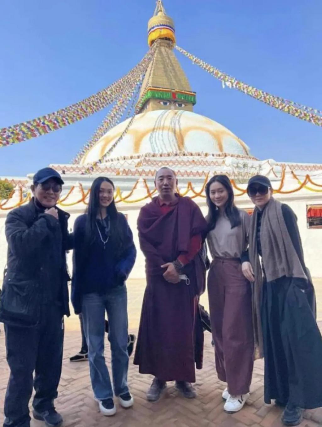 女儿抑郁症，太太利智神隐，60岁李连杰的奇幻人生