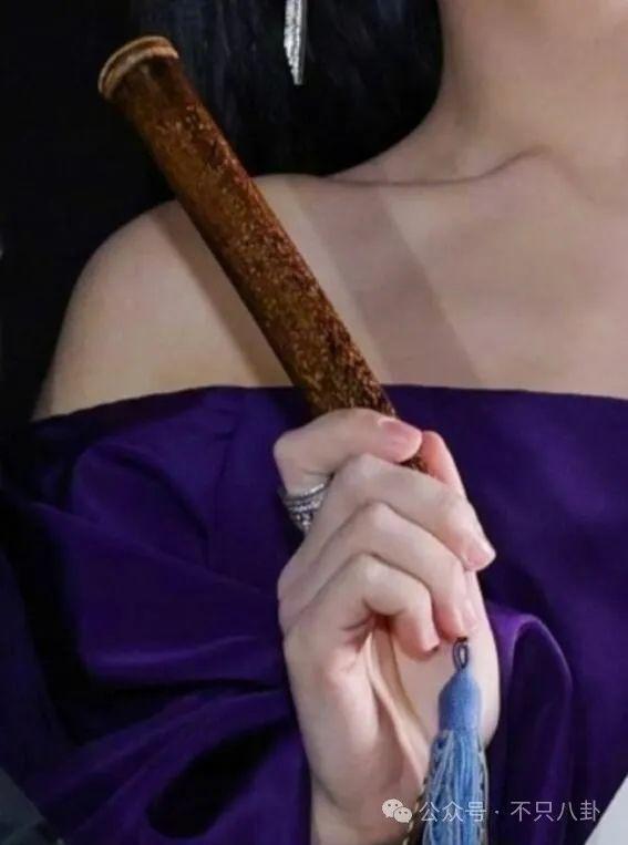 好荒谬啊！都赚那么多了，还这么抠门？