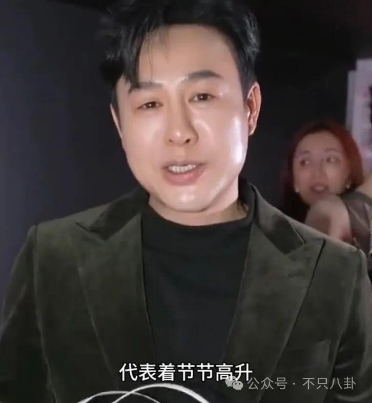 好荒谬啊！都赚那么多了，还这么抠门？