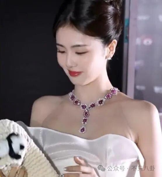 好荒谬啊！都赚那么多了，还这么抠门？