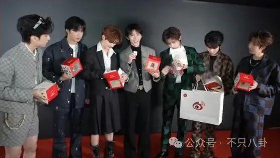 好荒谬啊！都赚那么多了，还这么抠门？