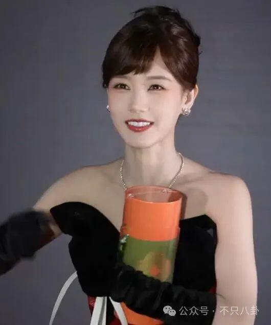 好荒谬啊！都赚那么多了，还这么抠门？