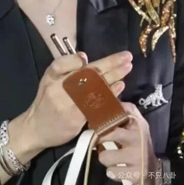 好荒谬啊！都赚那么多了，还这么抠门？