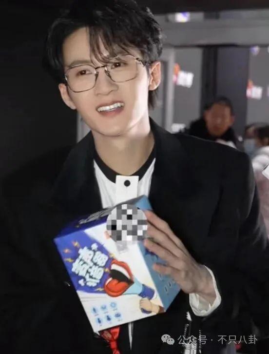 好荒谬啊！都赚那么多了，还这么抠门？