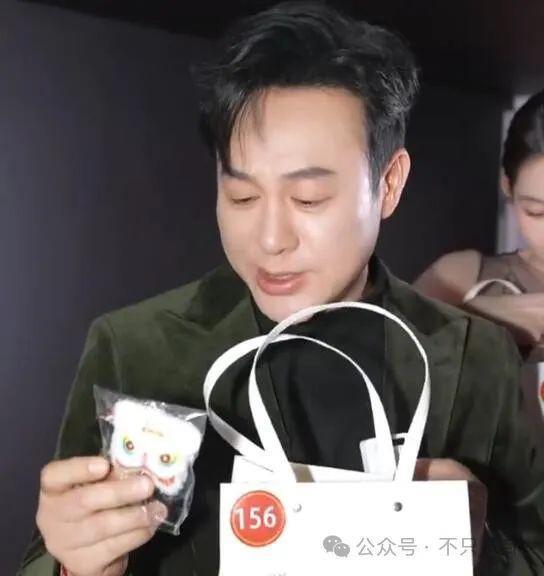 好荒谬啊！都赚那么多了，还这么抠门？