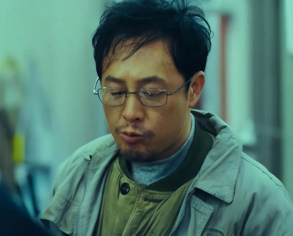 当胡歌和张颂文站在一起，我才彻底明白，什么是顶级骨相