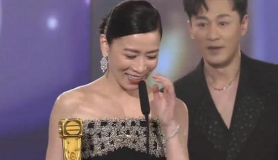 连她都复出了！