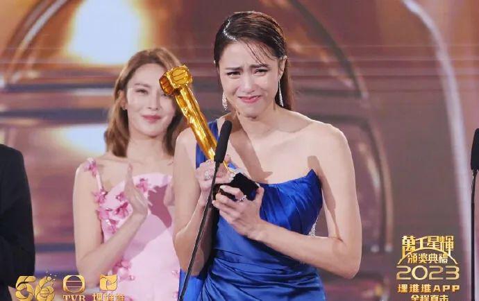 连她都复出了！