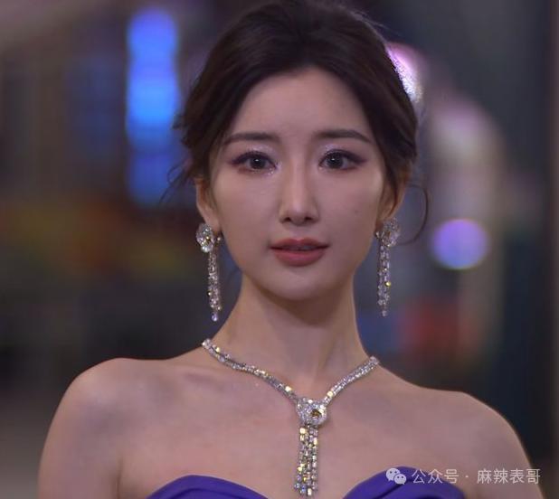 又谈了一段恋爱啊？对他的印象还停留在“胡辣汤”……