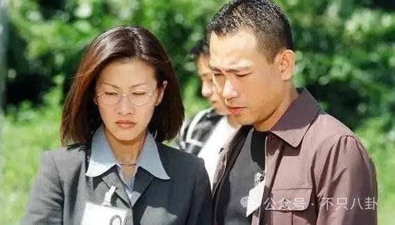 比起婚讯，大家更想知道他啥时有新作品吧？！